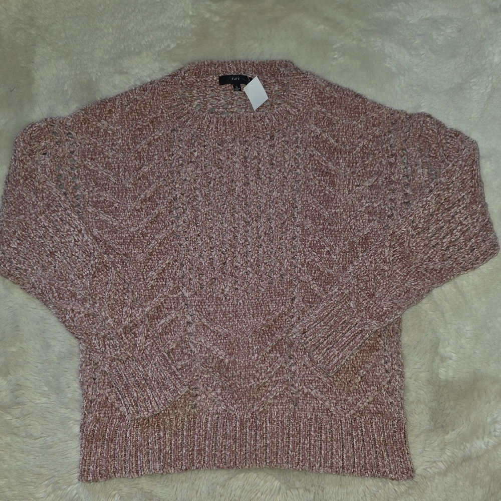 Fate Small Rose Colored Soft Cable knit sweater NWOT
